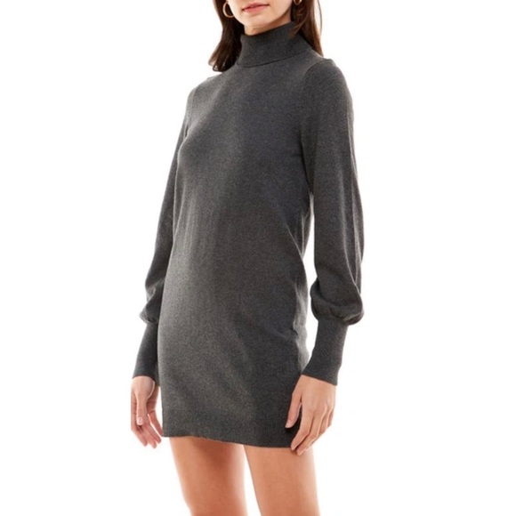 Wayf MORELA SWEATER DRESS ❤️IN STORES❤️ - Picture 2 of 3